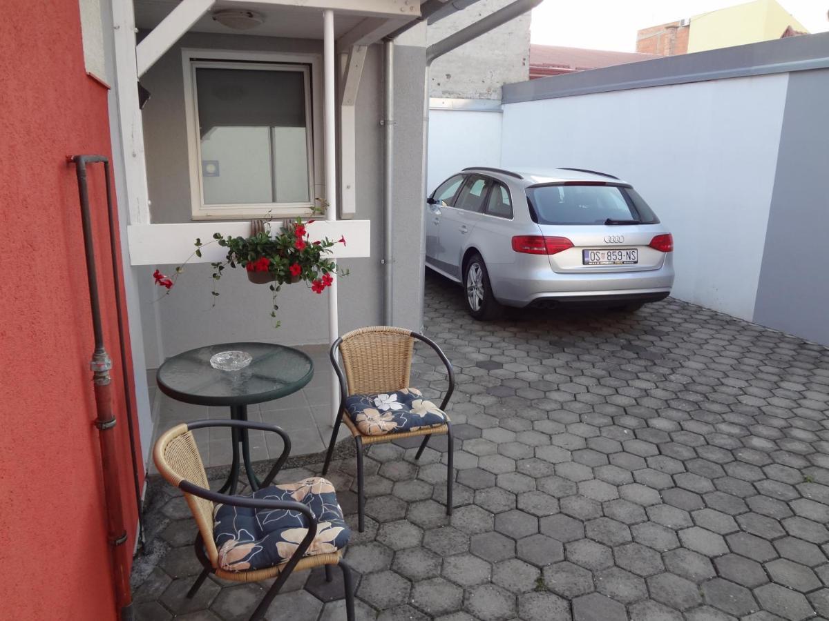 Apartments Kosevic Osijek Exterior foto
